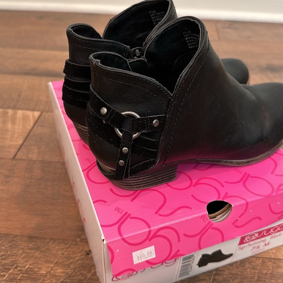 Black Ankle Boots - Picture 2 of 5